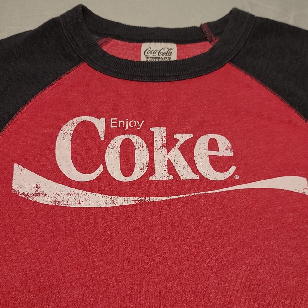 Coca-Cola Raglan Sweatshirt Mens Medium Red Grey Enjoy Coke Vintage Graphic